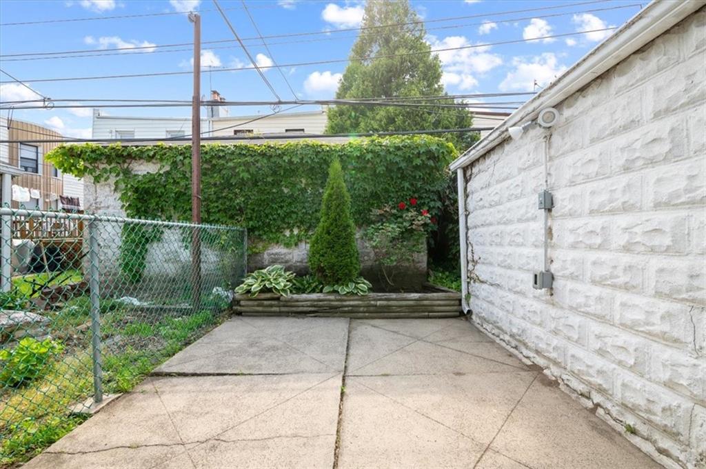 1506 East 29th Street Midwood Brooklyn NY 11229