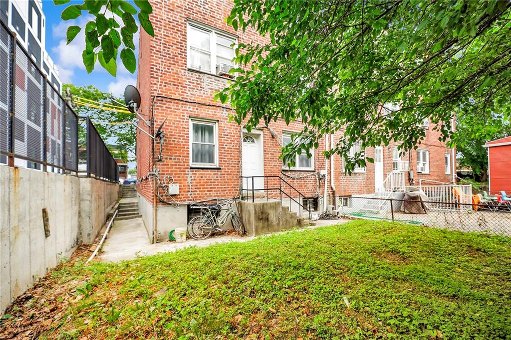 827 East 55th Street East Flatbush Brooklyn NY 11234