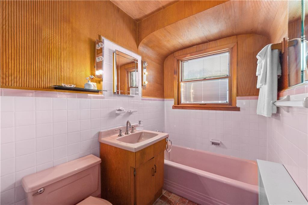 2111 Gerritsen Avenue Marine Park Brooklyn NY 11229