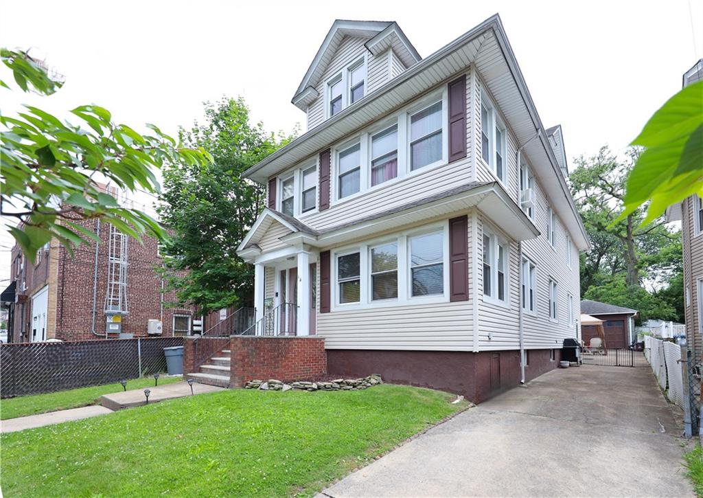 14 Joan Place Westerleigh Staten Island NY 10314