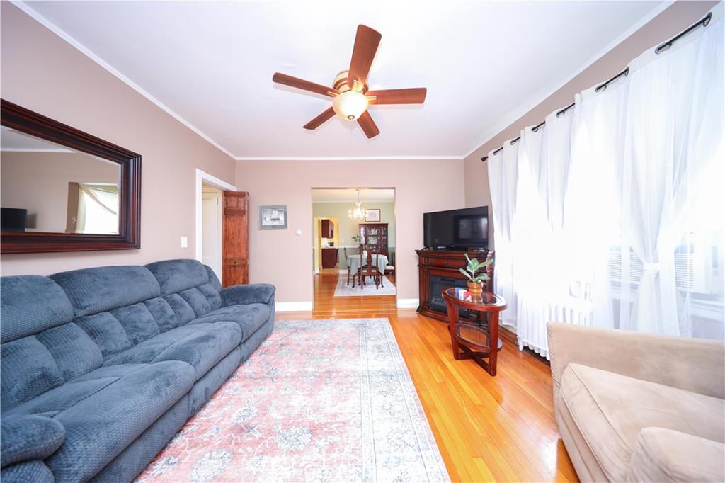 14 Joan Place Westerleigh Staten Island NY 10314