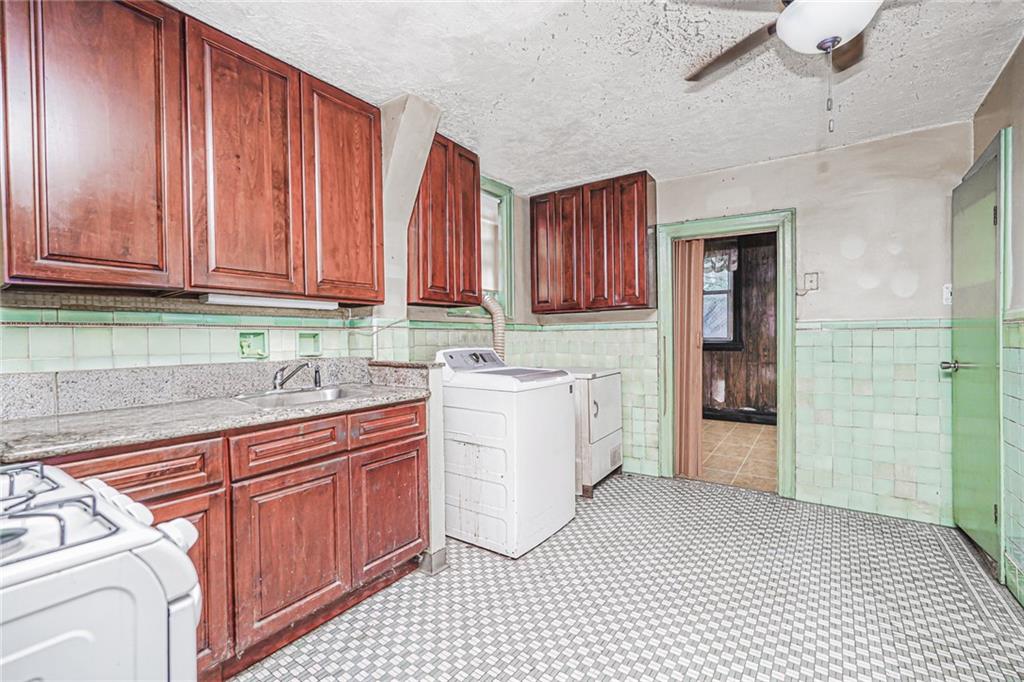 2123 West 9th Street Gravesend Brooklyn NY 11223