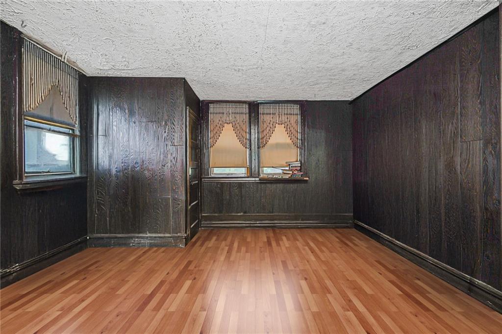 2123 West 9th Street Gravesend Brooklyn NY 11223