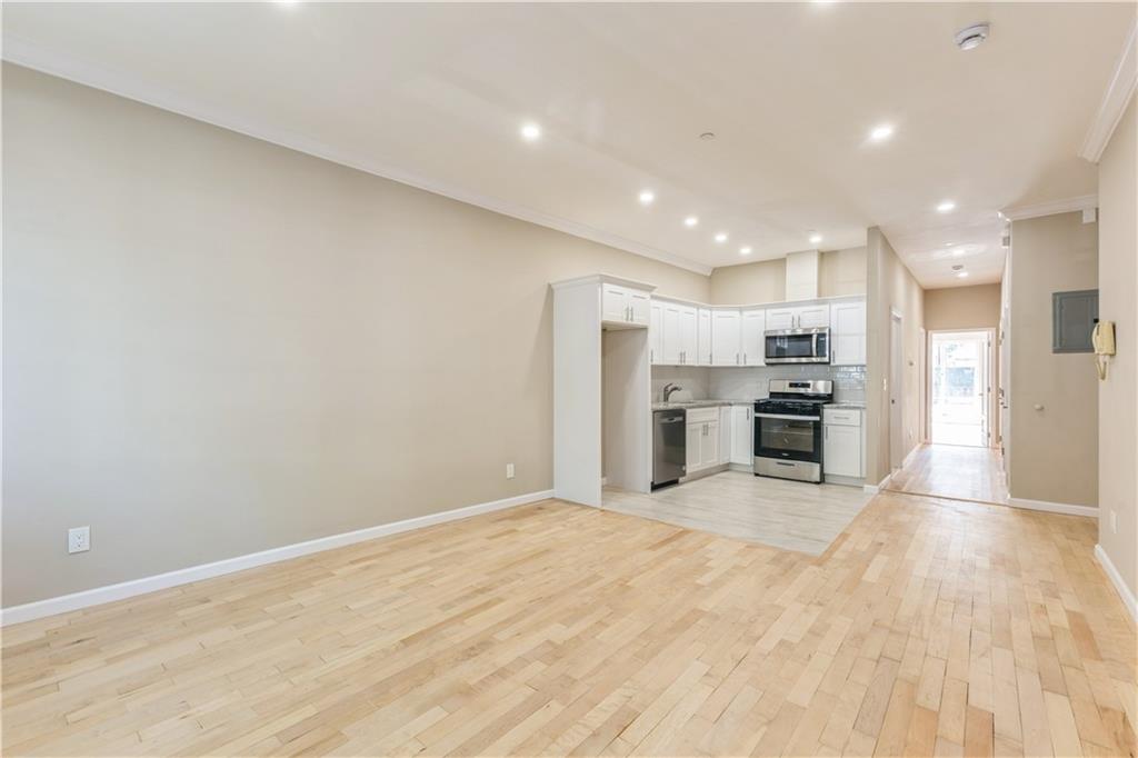 1570 West 10th Street Bensonhurst Brooklyn NY 11204