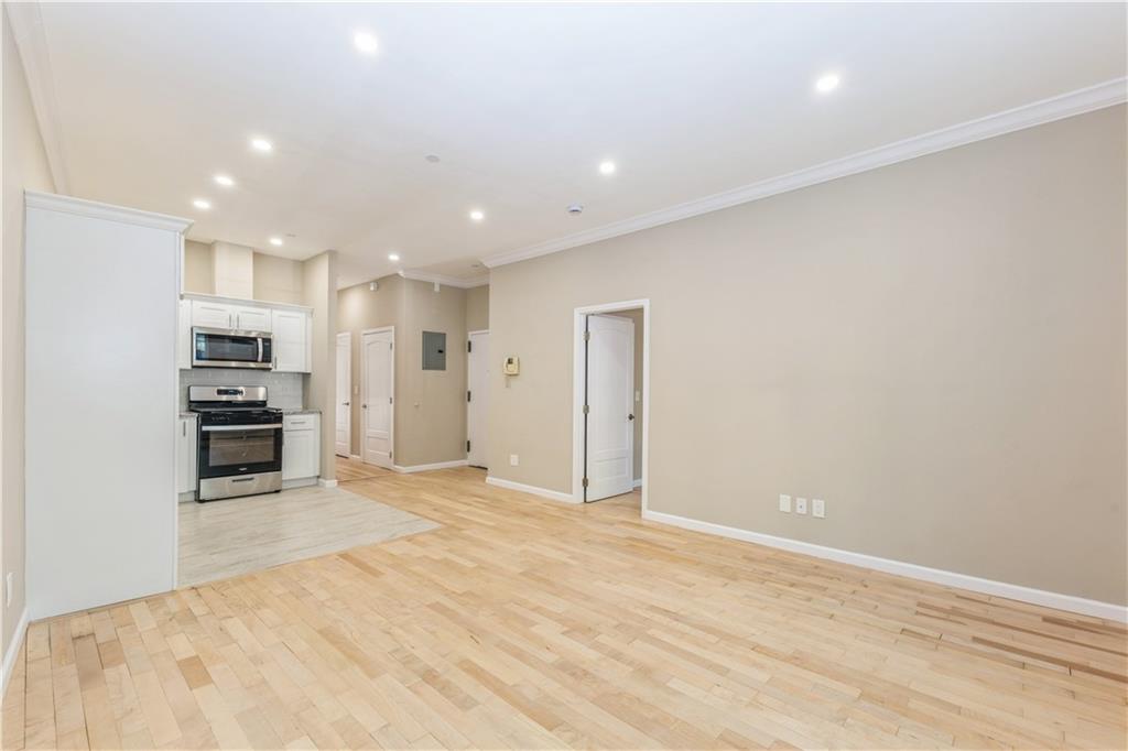 1570 West 10th Street Bensonhurst Brooklyn NY 11204