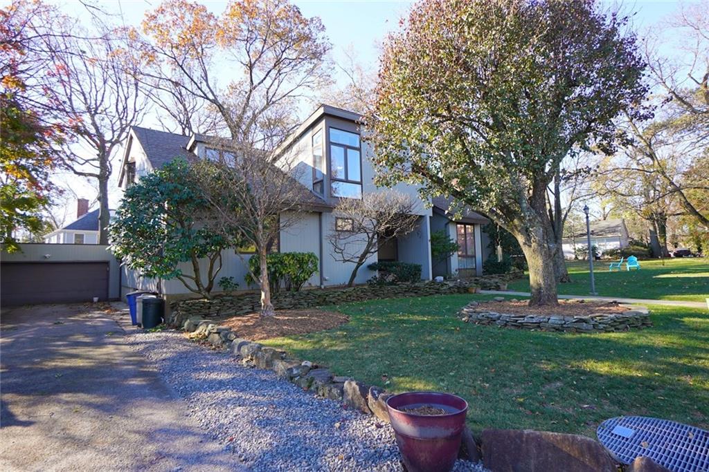 26 Ada Place Grymes Hill Staten Island NY 10301