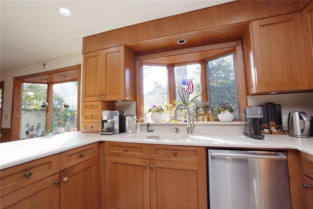 26 Ada Place Grymes Hill Staten Island NY 10301