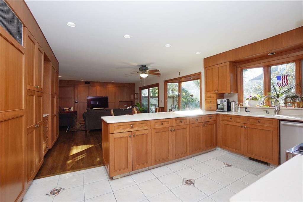 26 Ada Place Grymes Hill Staten Island NY 10301
