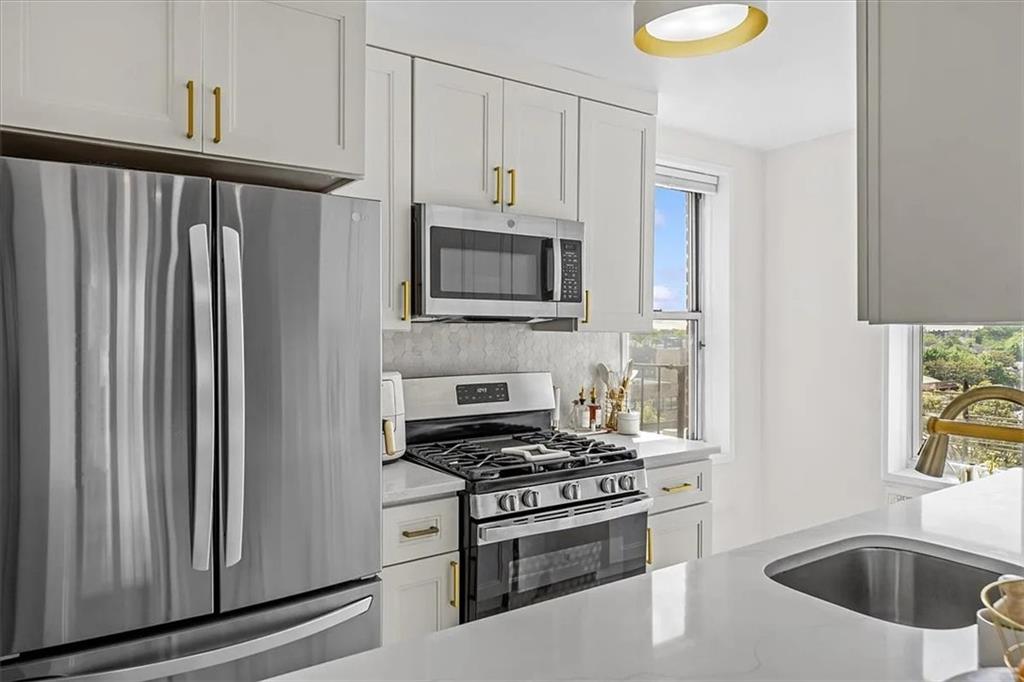 759 East 10th Street Midwood Brooklyn NY 11230