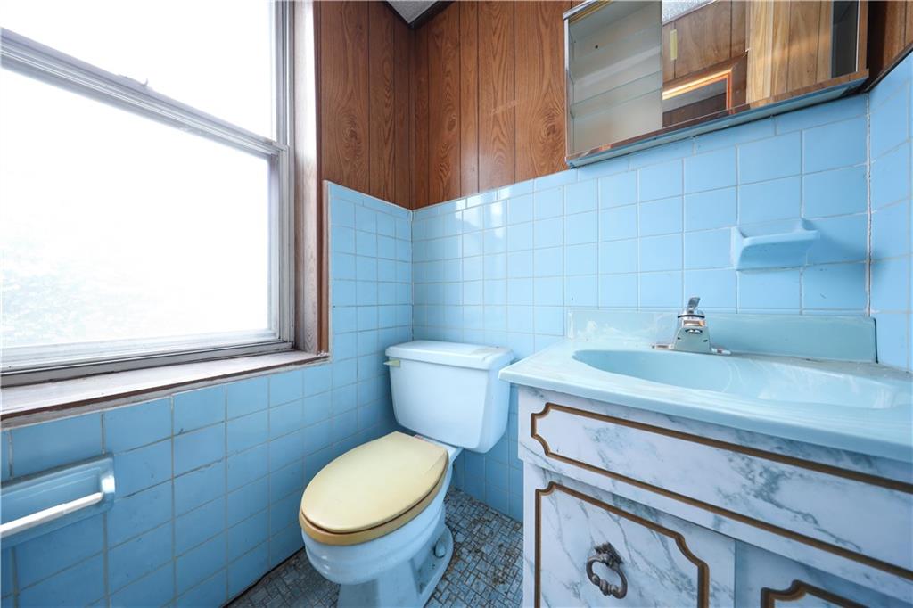 4518 11th Avenue Borough Park Brooklyn NY 11219