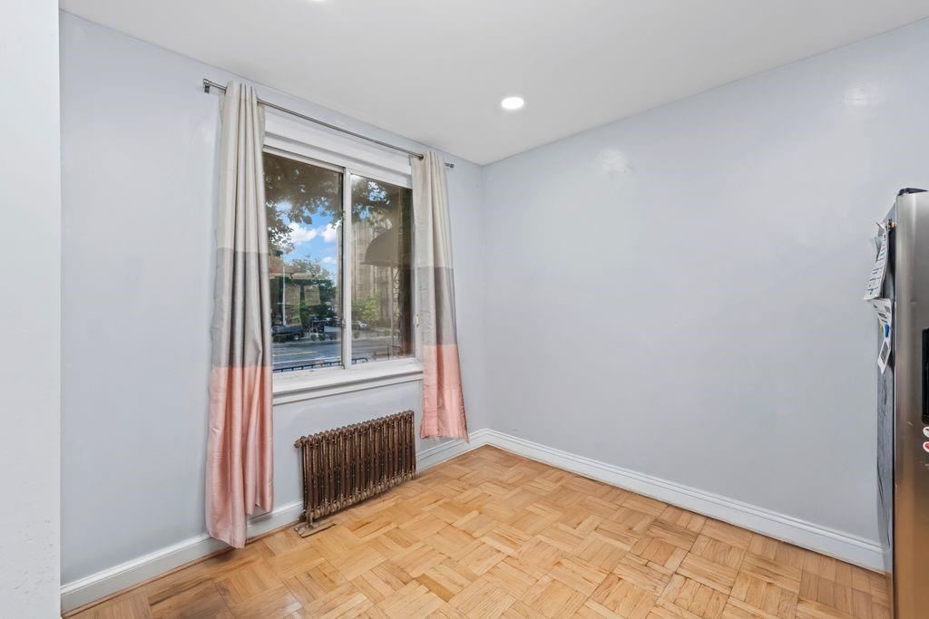 4105 Kings Hwy Flatlands Brooklyn NY 11234
