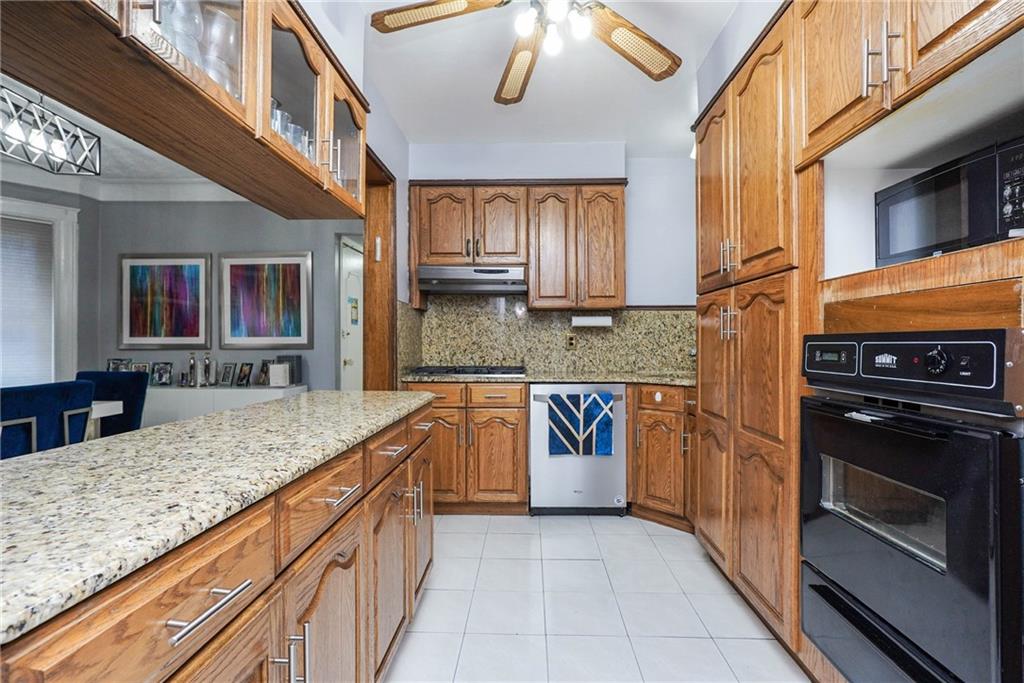 305 Avenue O Midwood Brooklyn NY 11230