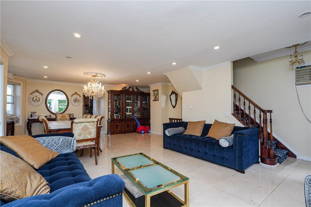 305 Avenue O Midwood Brooklyn NY 11230