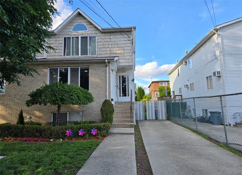 227 Cannon Boulevard New Dorp Staten Island NY 10306