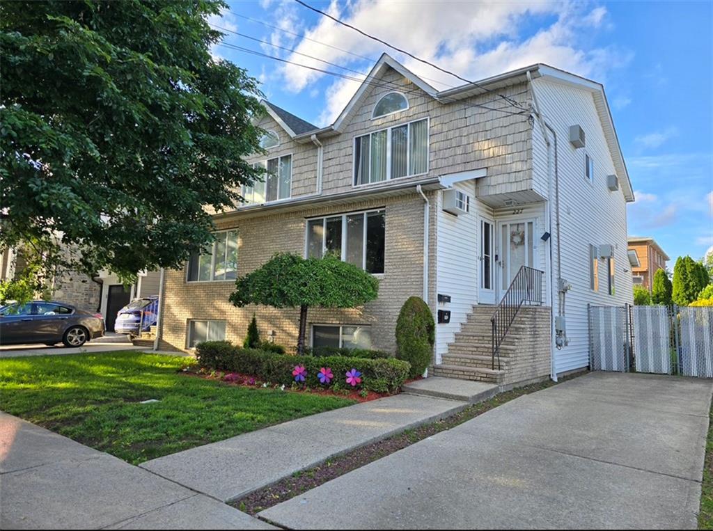 227 Cannon Boulevard New Dorp Staten Island NY 10306