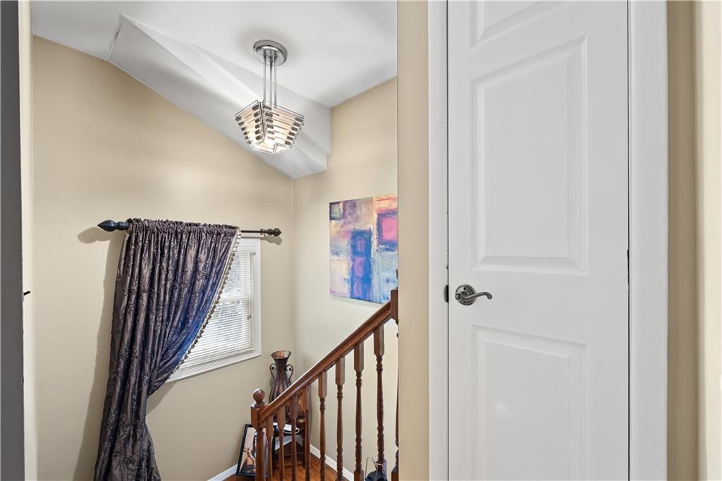 169 Redgrave Avenue Bay Terrace Staten Island NY 10306