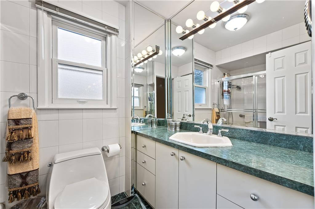 169 Redgrave Avenue Bay Terrace Staten Island NY 10306