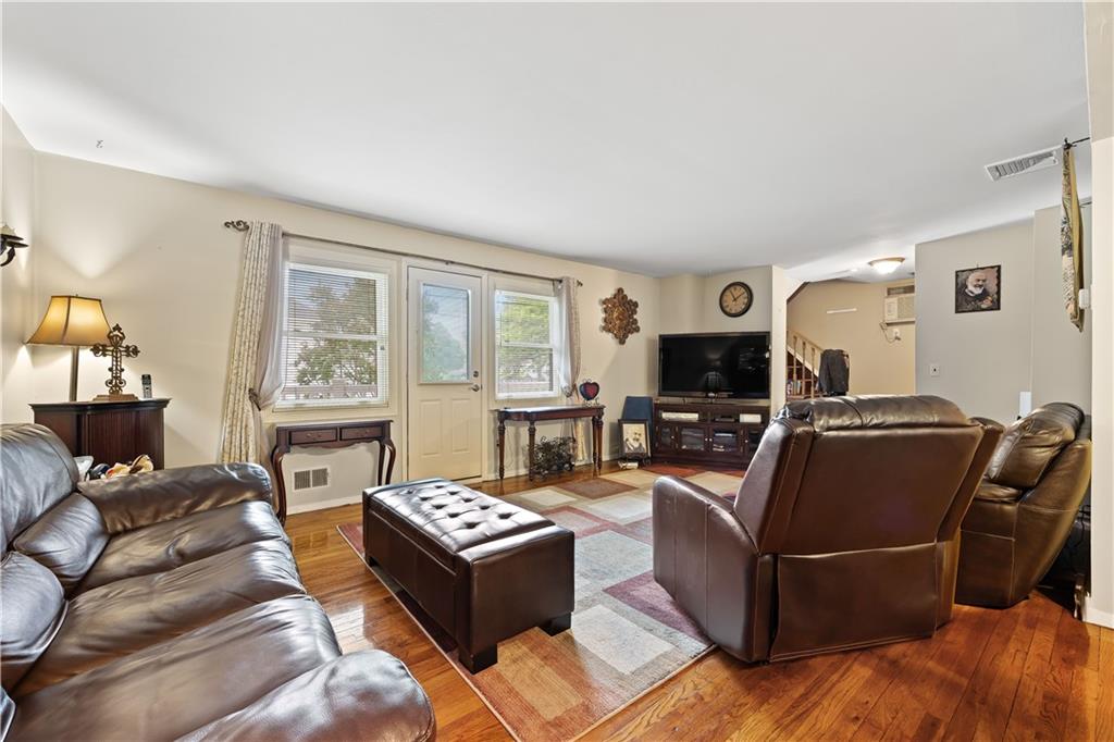 169 Redgrave Avenue Bay Terrace Staten Island NY 10306