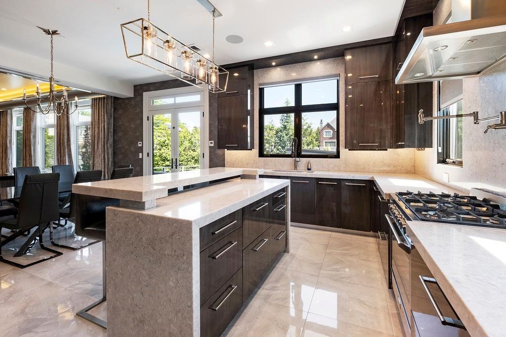 185 Radcliff Road Grasmere Staten Island NY 10305