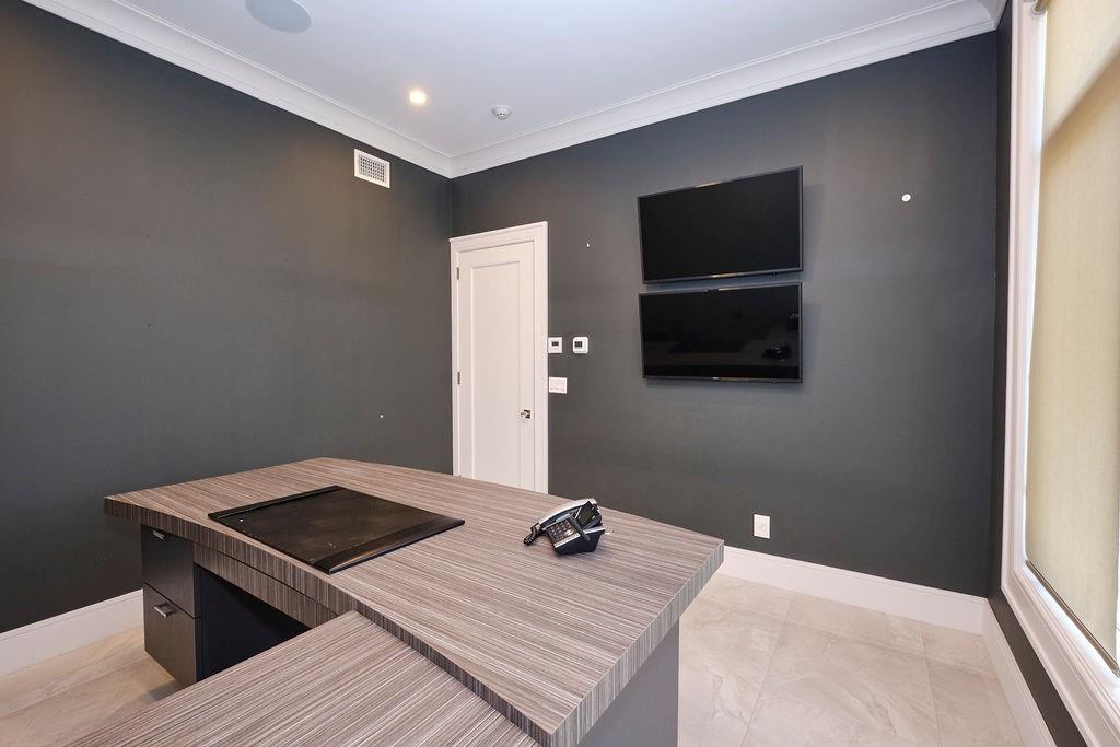 185 Radcliff Road Grasmere Staten Island NY 10305