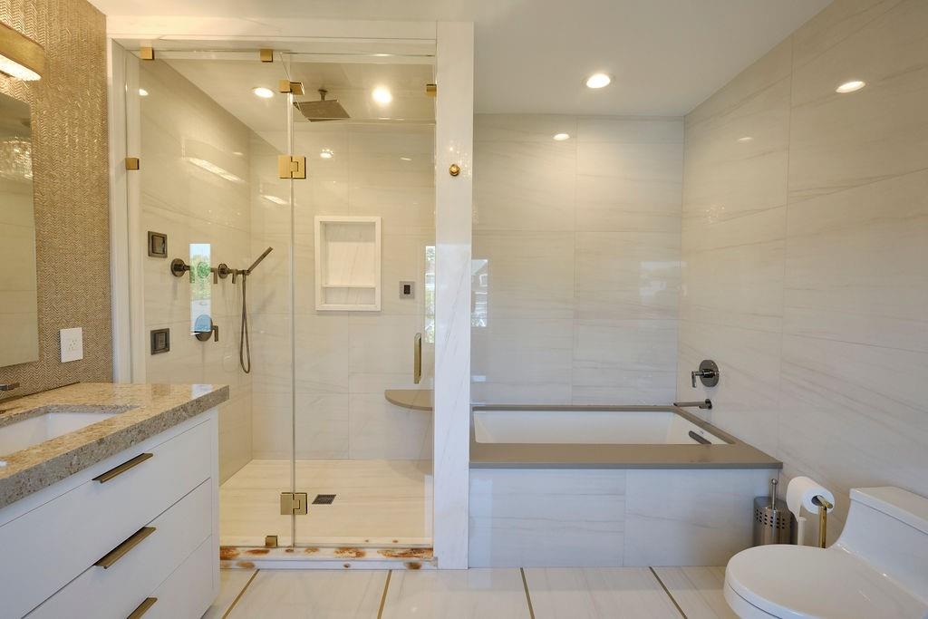 185 Radcliff Road Grasmere Staten Island NY 10305