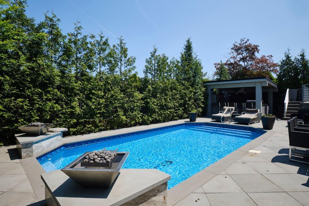 185 Radcliff Road Grasmere Staten Island NY 10305