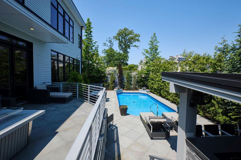 185 Radcliff Road Grasmere Staten Island NY 10305