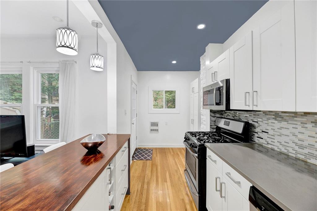 1224 East 37th Street Flatlands Brooklyn NY 11210