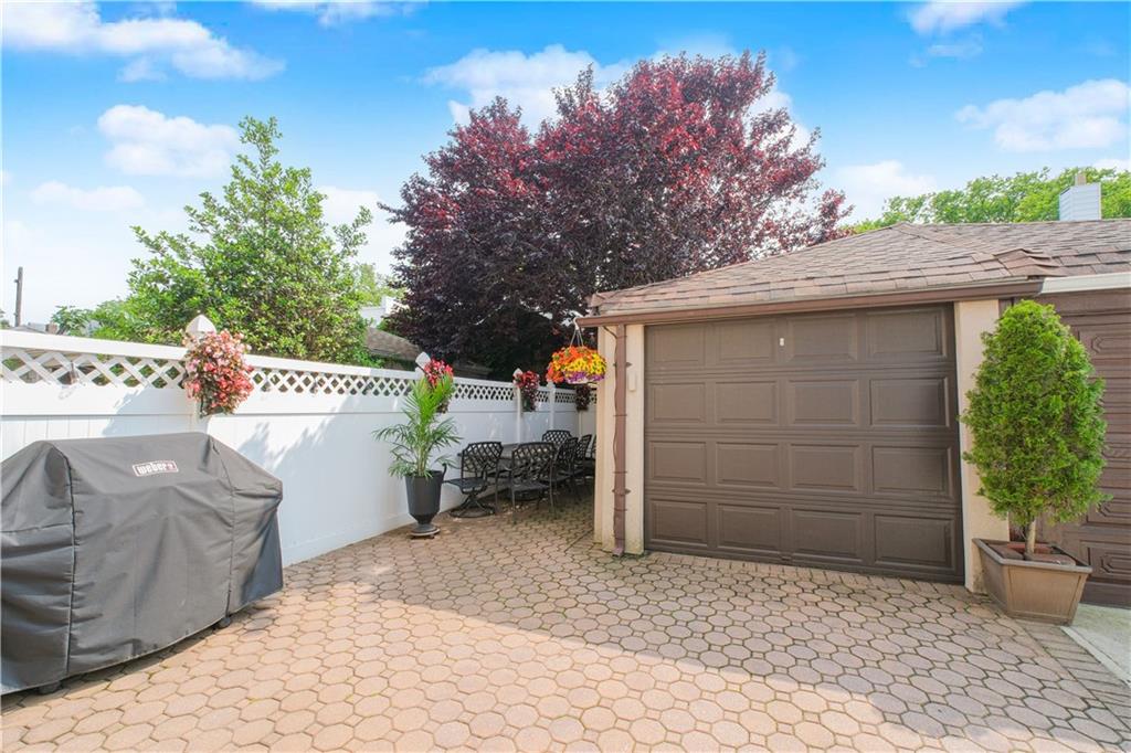 1042 76th Street Dyker Heights Brooklyn NY 11228