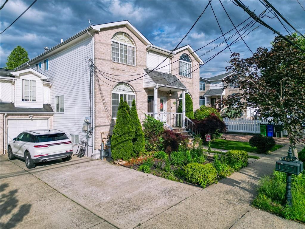 437 Winant Avenue Rossville Staten Island NY 10309
