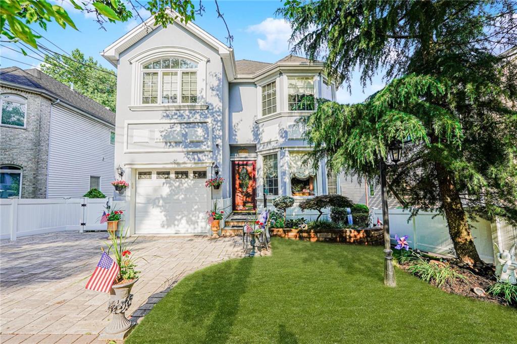 40 Terrace Avenue Prince's Bay Staten Island NY 10309