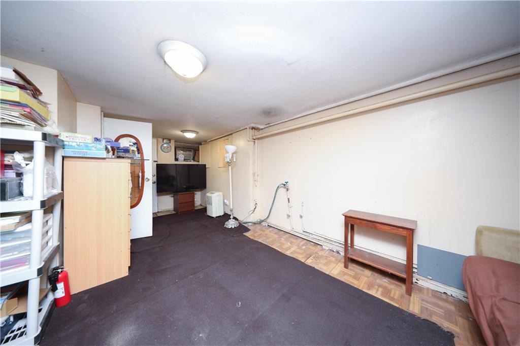32 Gatling Place Dyker Heights Brooklyn NY 11209