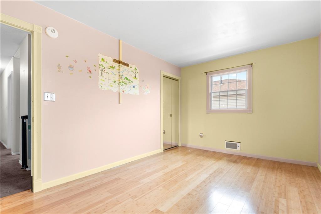 41 Bent Street Eltingville Staten Island NY 10312