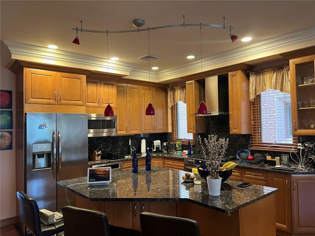 1650 68th Street Bensonhurst Brooklyn NY 11204