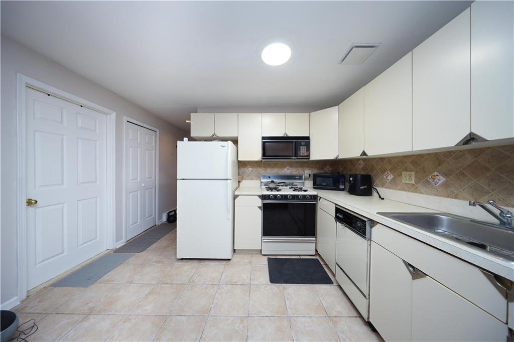 1205 65th Street Dyker Heights Brooklyn NY 11219