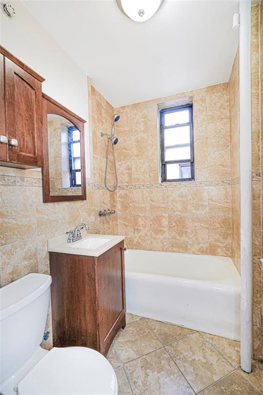 9524 Fort Hamilton Parkway Bay Ridge Brooklyn NY 11209