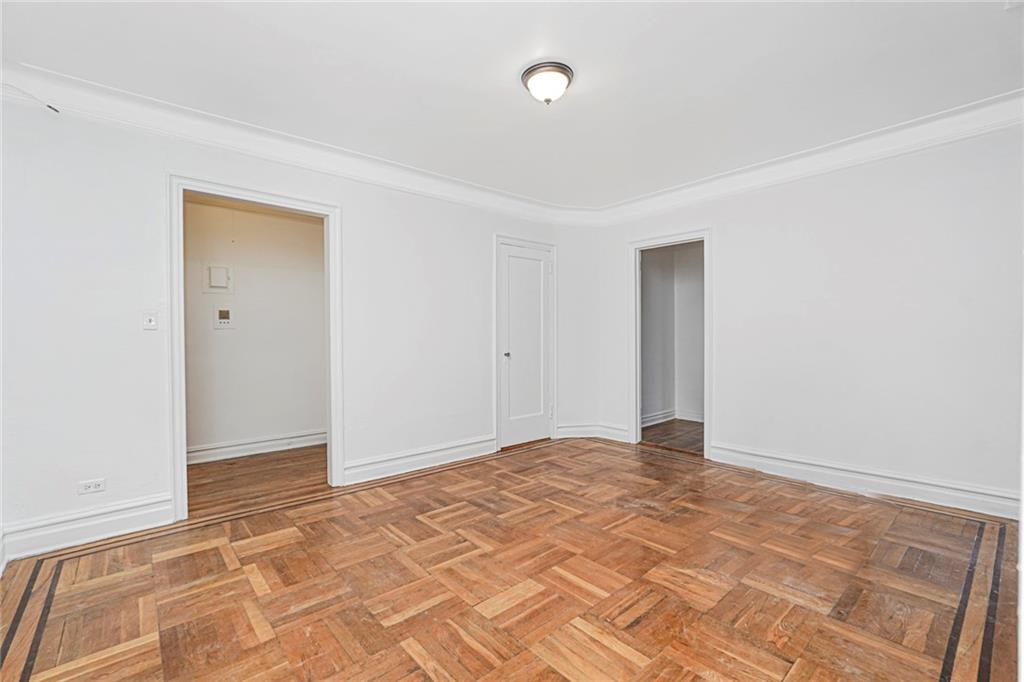 9524 Fort Hamilton Parkway Bay Ridge Brooklyn NY 11209