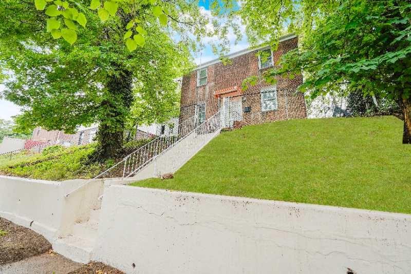 59 Park Hill Avenue Clifton Staten Island NY 10304
