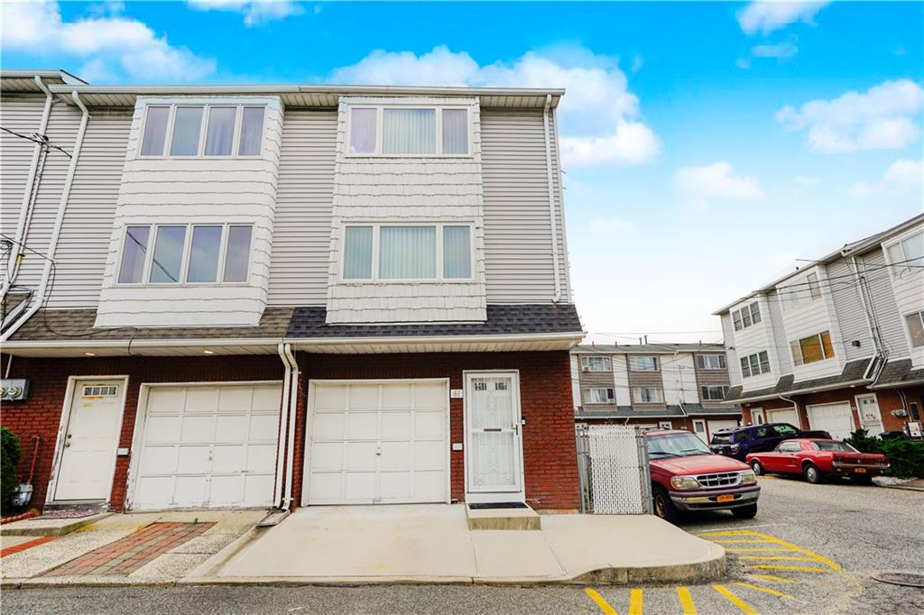 61 Avon Lane Westerleigh Staten Island NY 10314