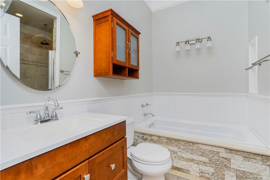61 Avon Lane Westerleigh Staten Island NY 10314