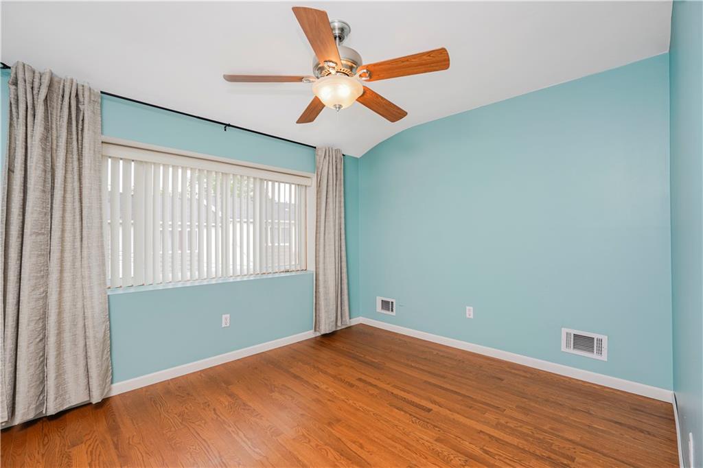 61 Avon Lane Westerleigh Staten Island NY 10314