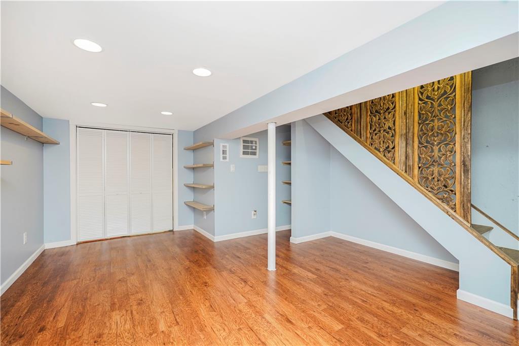 61 Avon Lane Westerleigh Staten Island NY 10314