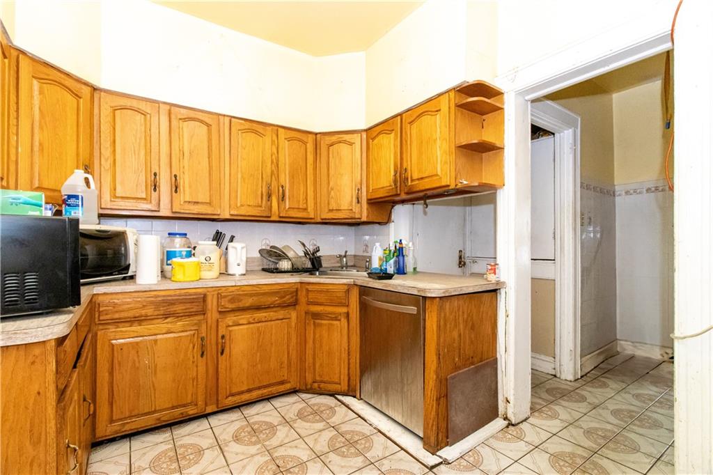 3820 Clarendon Road East Flatbush Brooklyn NY 11203