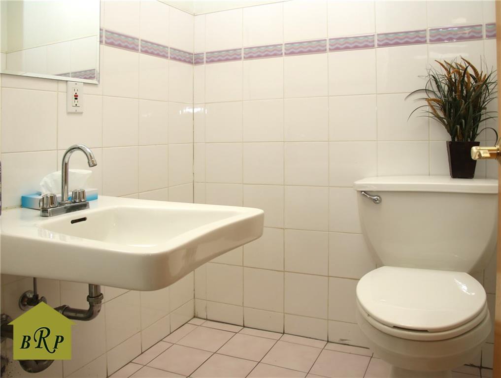 59 Bay 29th Street Bensonhurst Brooklyn NY 11234