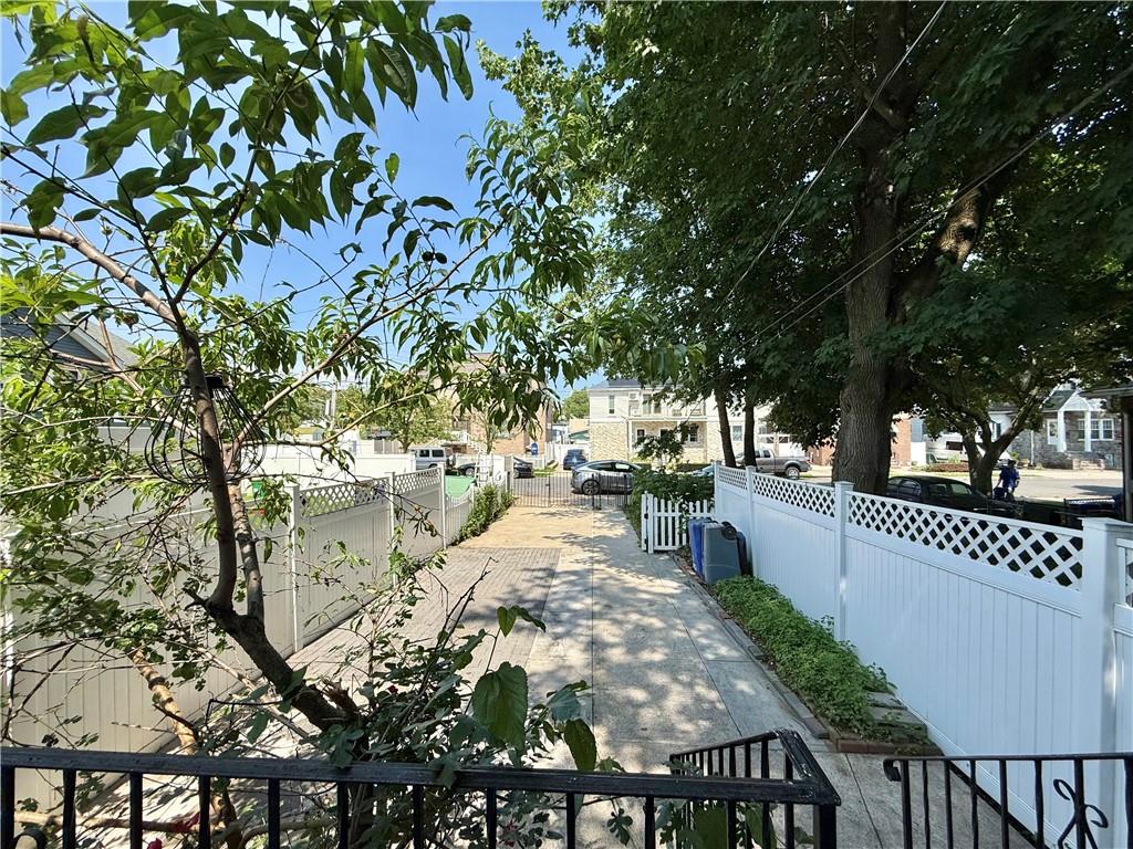 90 Hickory Avenue Arrochar Staten Island NY 10305