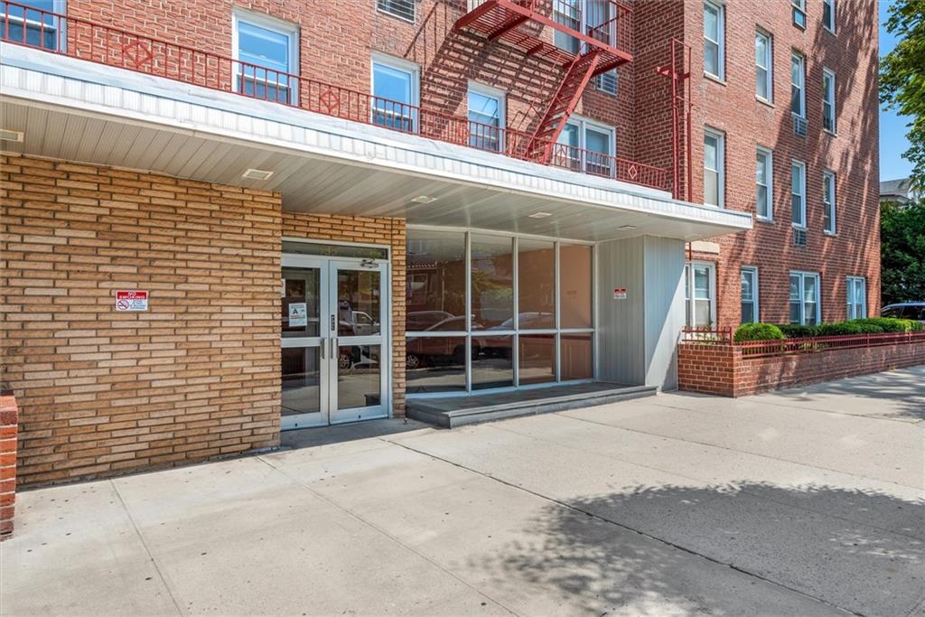 735 Avenue W Sheepshead Bay Brooklyn NY 11223