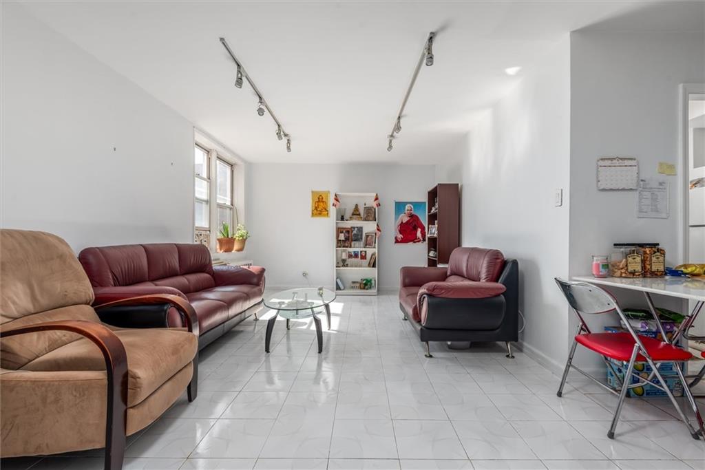 735 Avenue W Sheepshead Bay Brooklyn NY 11223