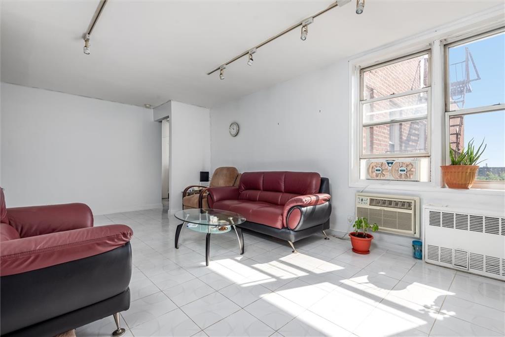 735 Avenue W Sheepshead Bay Brooklyn NY 11223
