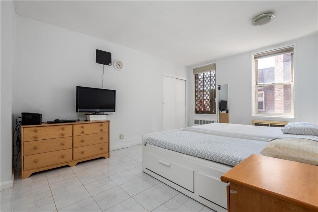 735 Avenue W Sheepshead Bay Brooklyn NY 11223