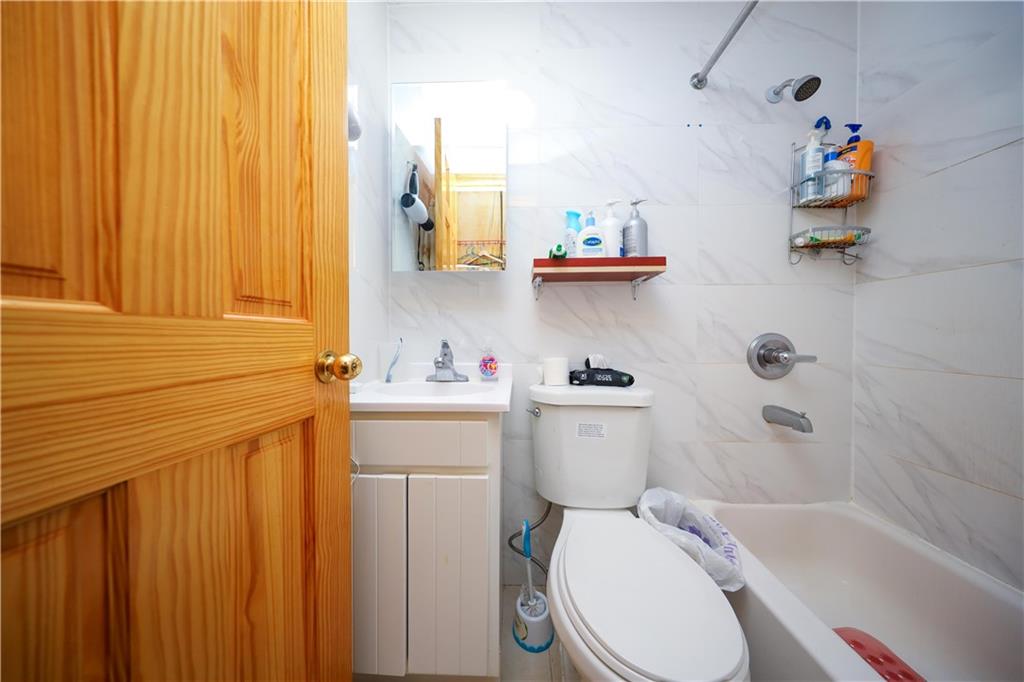 832 49th Street Sunset Park Brooklyn NY 11220